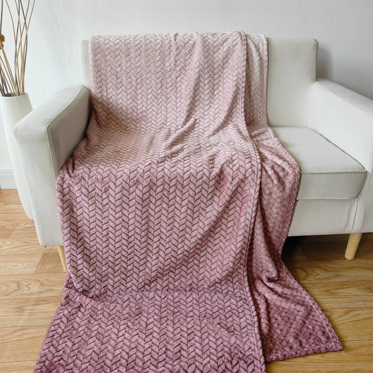 Polyester Super Soft Disgraded Jacquard Flannel Fleece Blanket